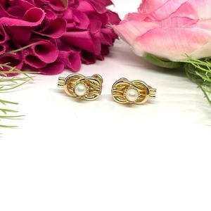 VINTAGE⚜️CLASSY Golden Knot Pearl Clip Earrings